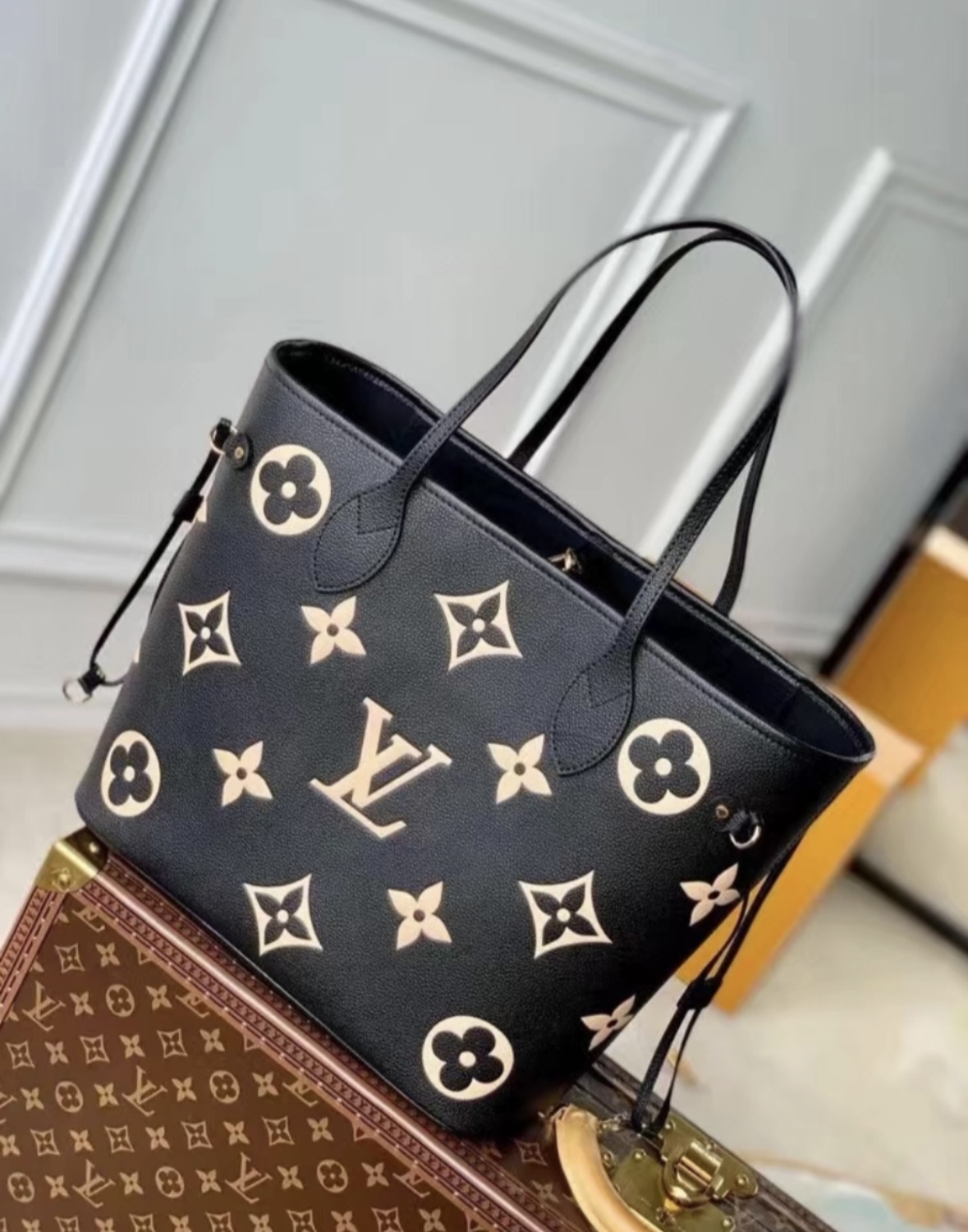 L0vis Vvtt0n Neverfull Tote