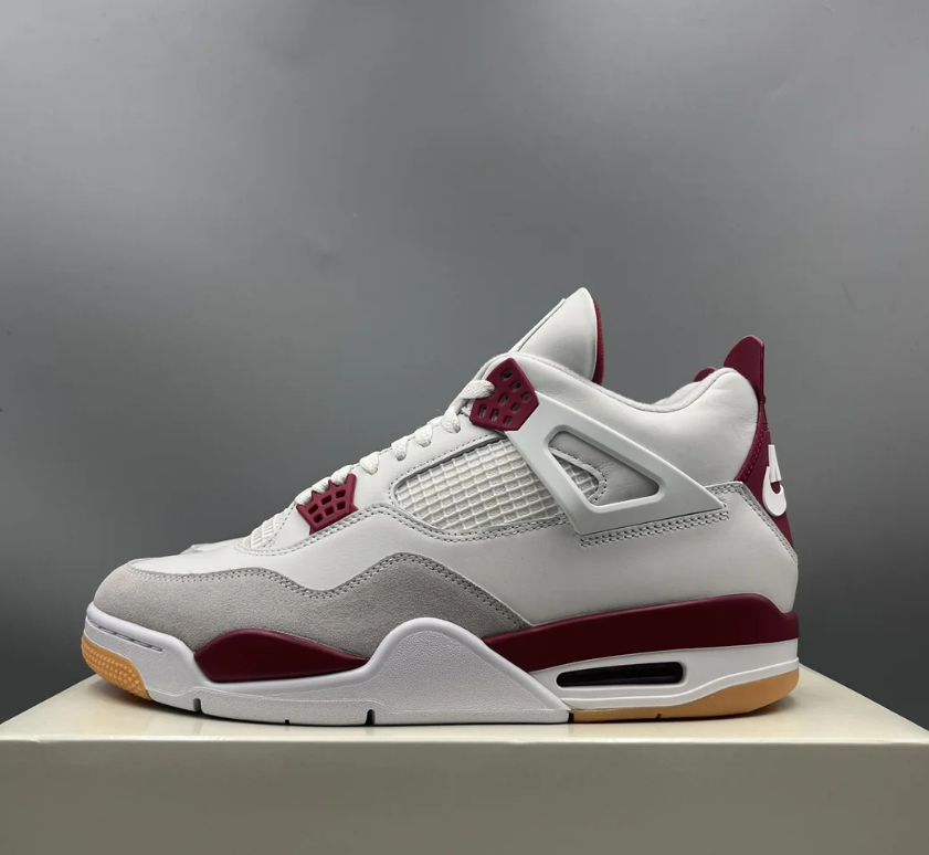 Jordan 4 Retro SB Varsity Red