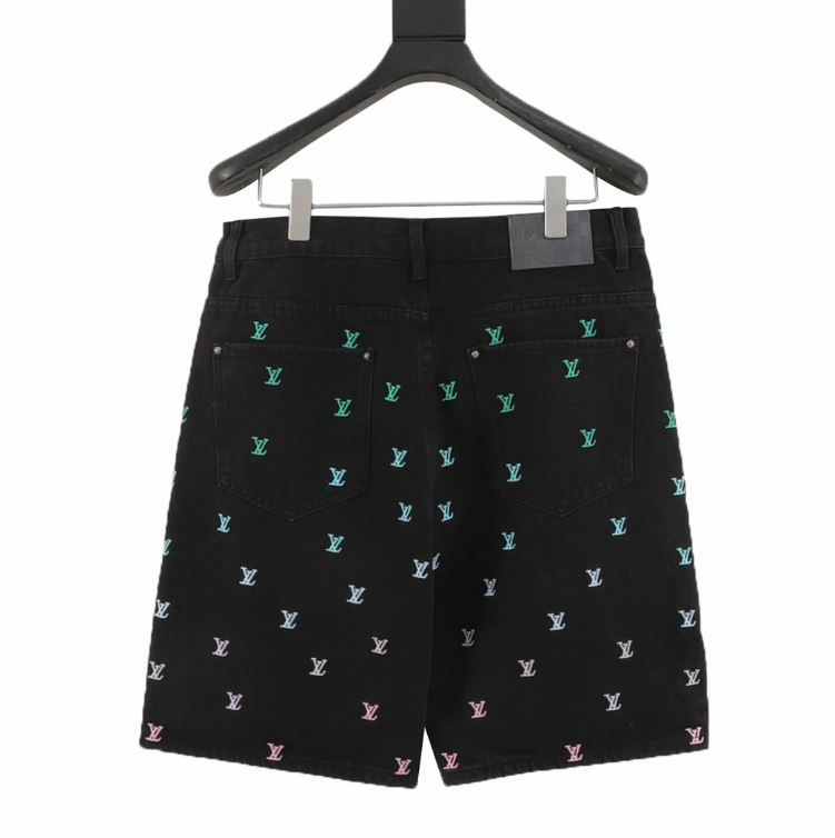 L0vis Vvtt0n Shorts 2025