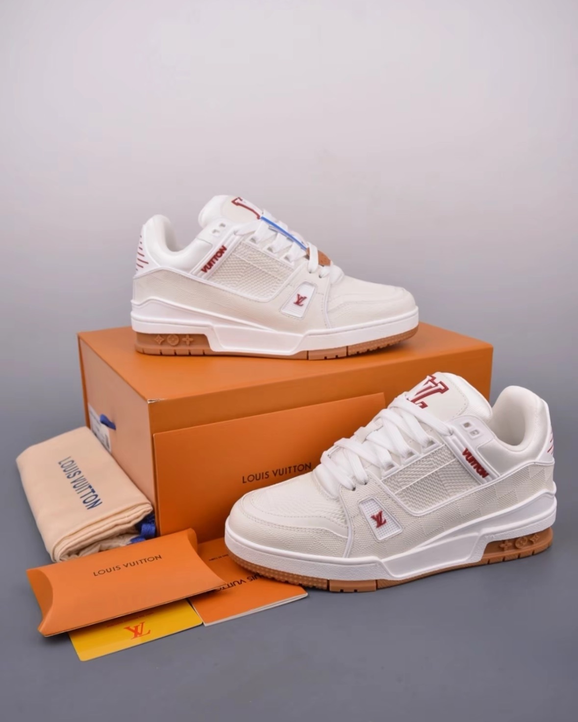 L0vis Vvtt0n Trainer