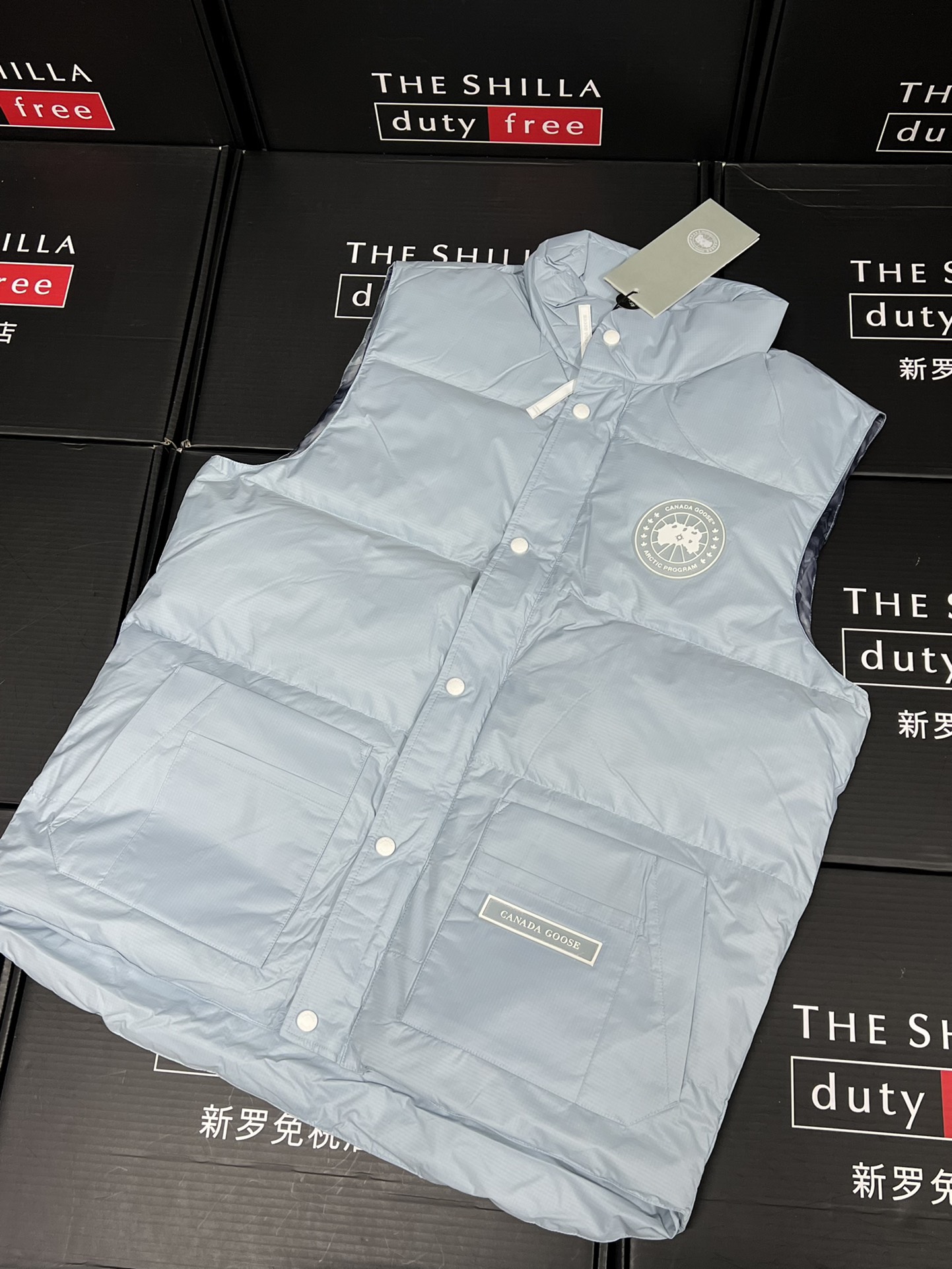 Can*a G00se Down Vest