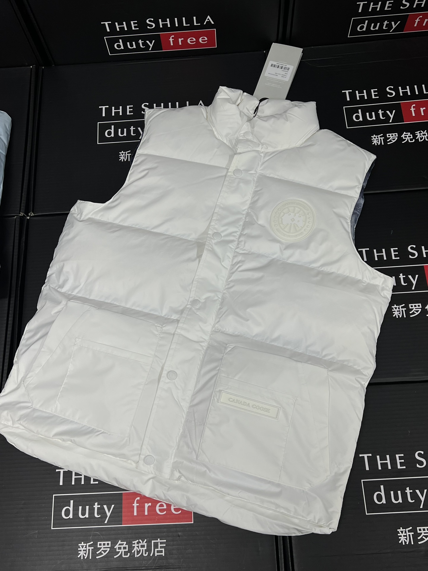 Can*a G00se Down Vest