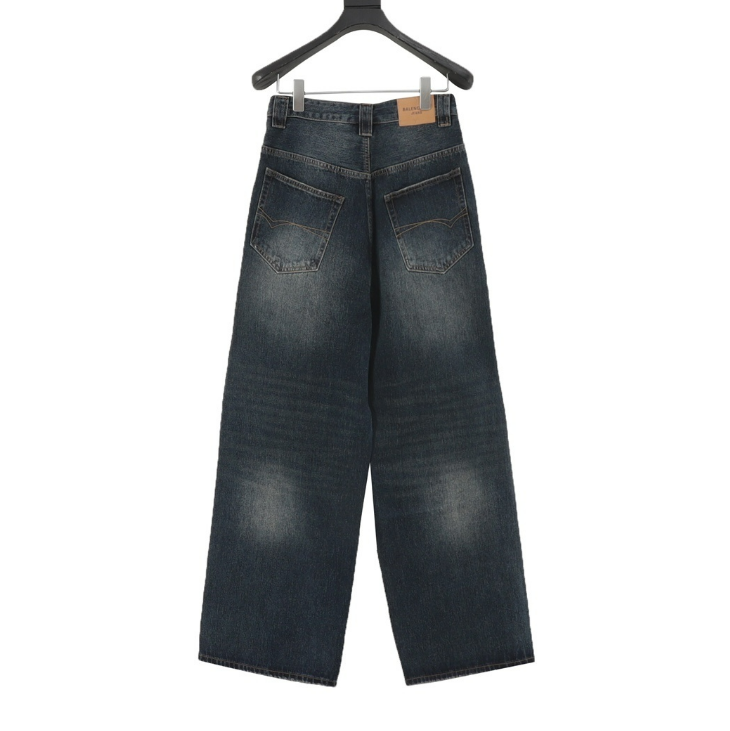 Ba1en*iaga pants 2025