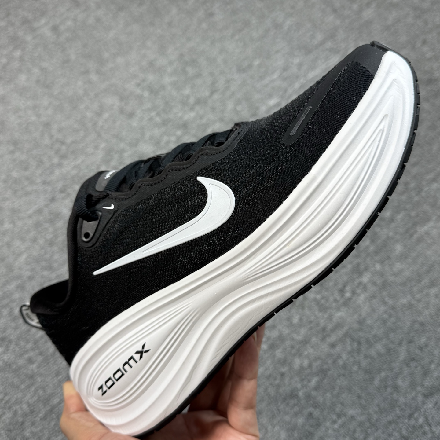Nike Vomero Plus Black White