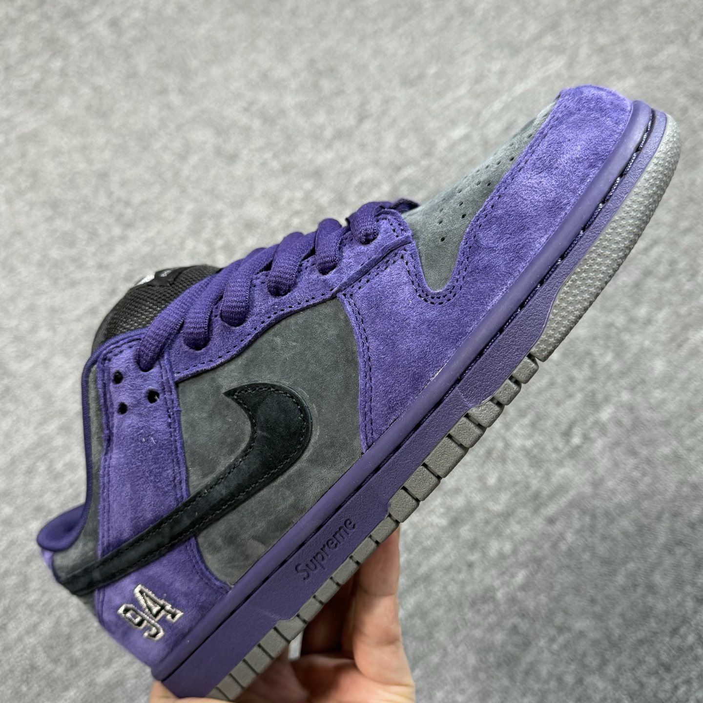 Nike SB Dunk Low Svp*me