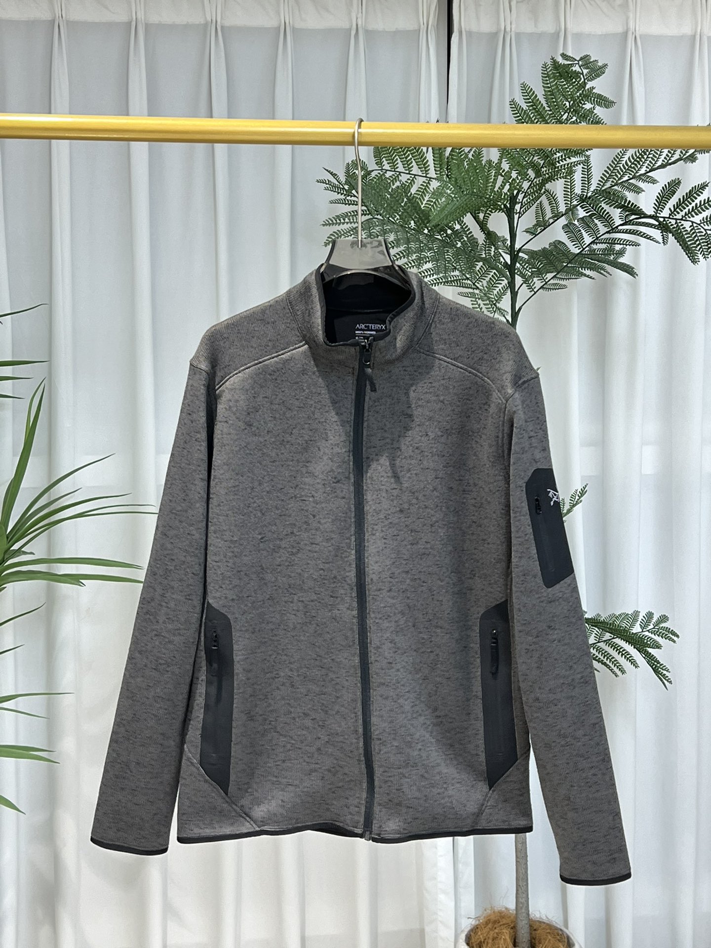 Arc'teryx Covert Cardigan 2025