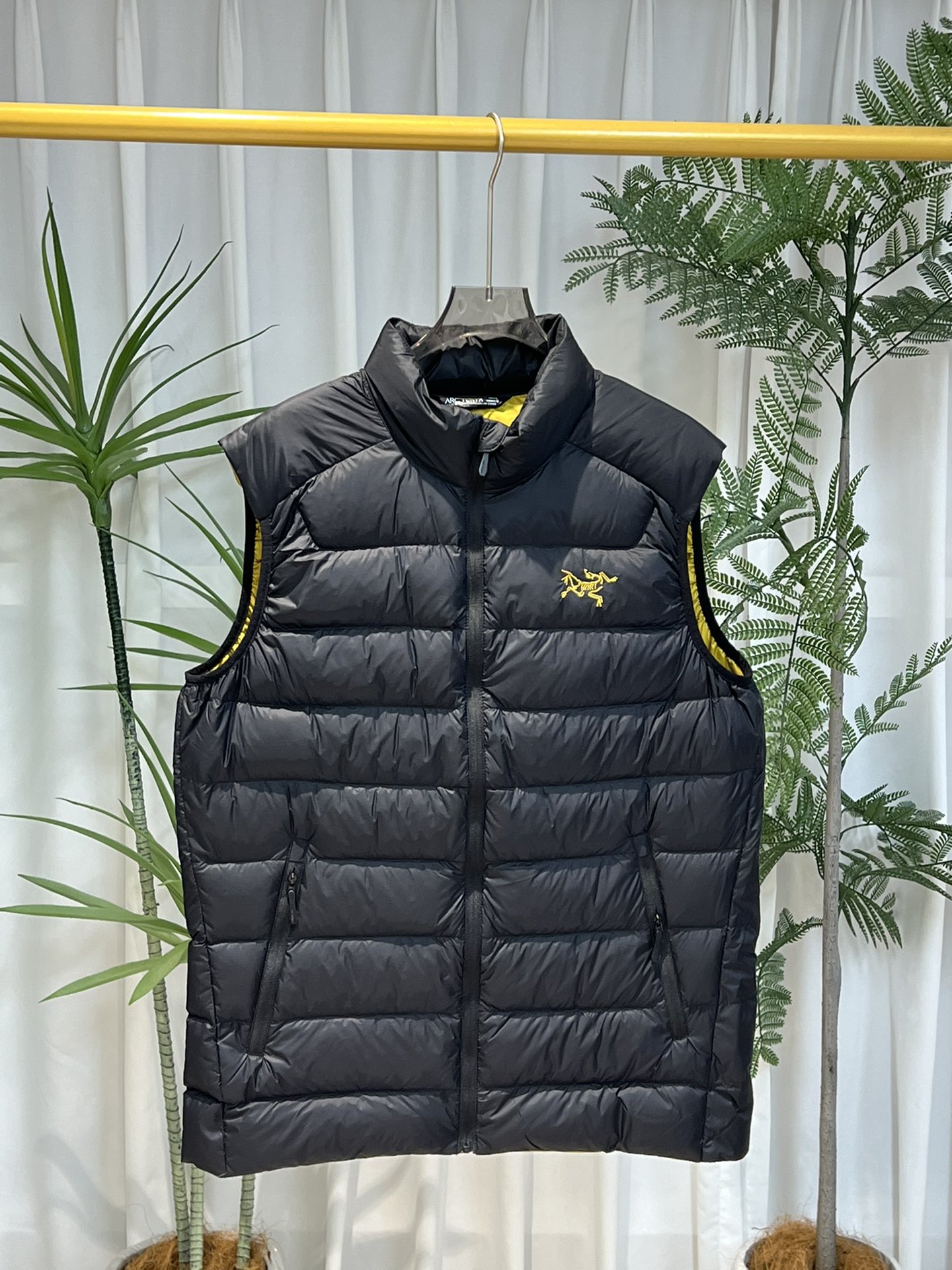 Arc'teryx Cerium Vest 2025