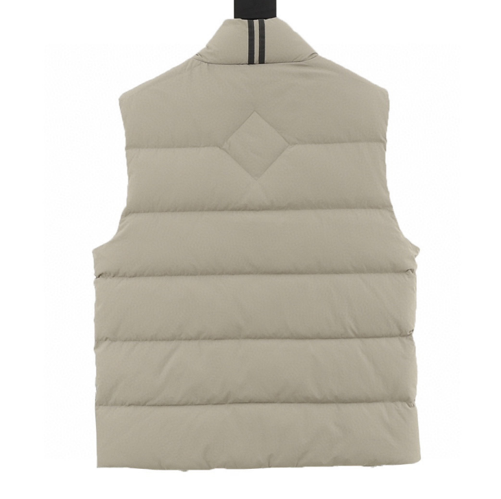 Can*a G00se Vest 2025