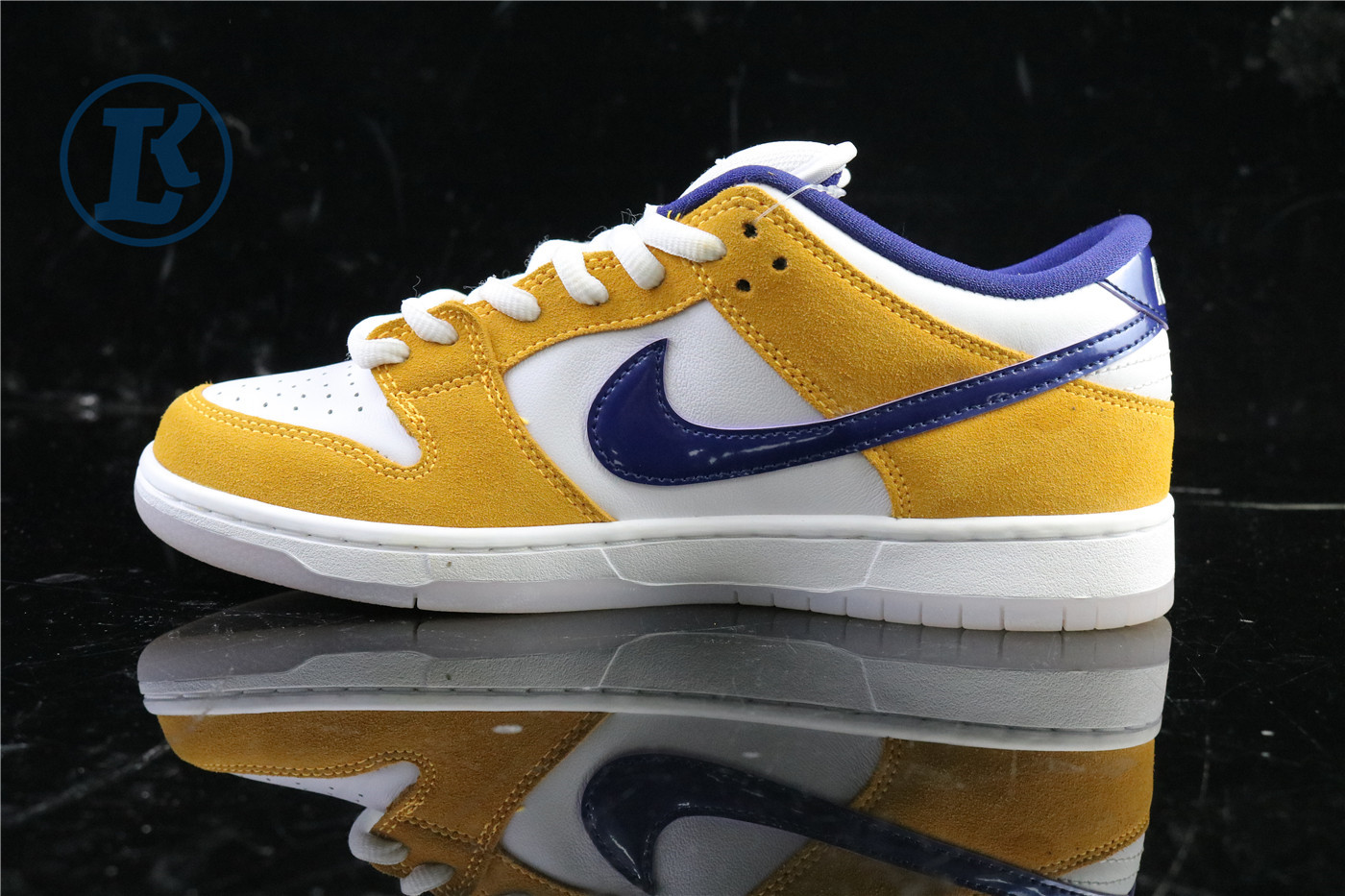 Nike SB Dunk Low Laser Orange
